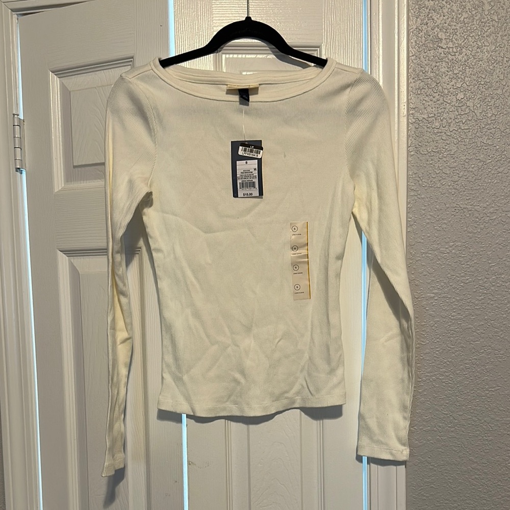 Universal Thread Women's Off-White Long Sleeve Blouse